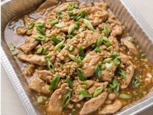 Chicken in Savory Garlic Sauce (9×13 pan)