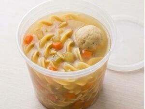 Chicken Noodle Soup with Matzoh Ball (1 quart)